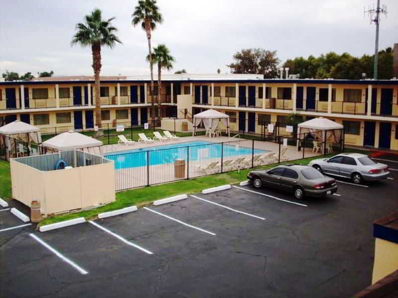 Econo Lodge Phoenix North I-17 Facilities photo